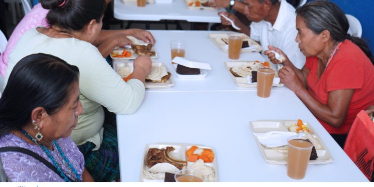 Alimentación digna para personas en situación de vulnerabilidad de San Jerónimo, Baja Verapaz