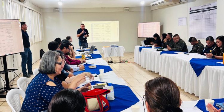 Fortalecen capacidades para dar respuesta efectiva ante emergencias y desastres naturales en El Progreso