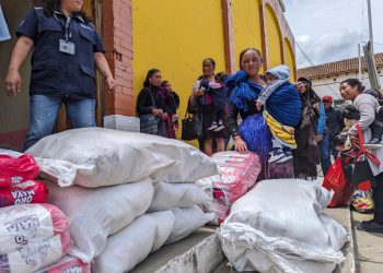 Entregan asistencia alimentaria a familias con niños en condiciones de desnutrición en Huehuetenango