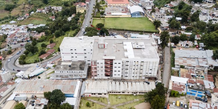 BCIE supervisa dos obras hospitalarias que modernizarán el acceso a la salud en Guatemala