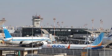 El espacio aéreo de Israel se encuentra cerrado debido al conflicto con Irán, por lo que hay miles de turistas que no pueden abandonar el país.
