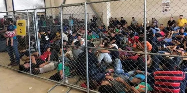 En la actualidad los migrantes detenidos son llevados a centros de detención como el de Texas, en la imagen.