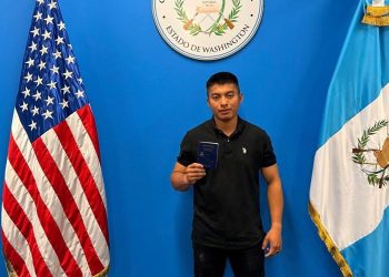 Inauguran centro de impresión de pasaportes en el Consulado General de Guatemala en el Estado de Washington, Estados Unidos. / Foto: Minex.