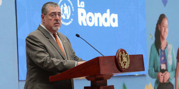 Presidente Arévalo rechaza actuar de autoridades de la Usac./Foto: Alex Jacinto.