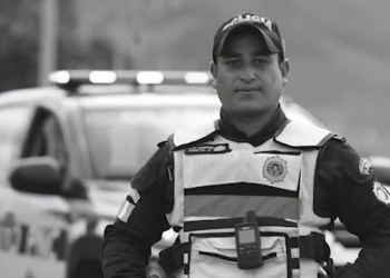 Oficial David Marroquín Valdez, quien murió en cumplimiento del deber en un operativo contra carreras clandestinas. / Foto: Mingob.