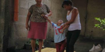 Subsidios Familiares: Más de 8 mil menores con nuevas oportunidades gracias al apoyo de la SBS