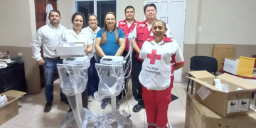 Centro de Salud en Quetzaltenango recibe nuevo equipo de electrocardiógrafos. (Foto: MSPAS)
