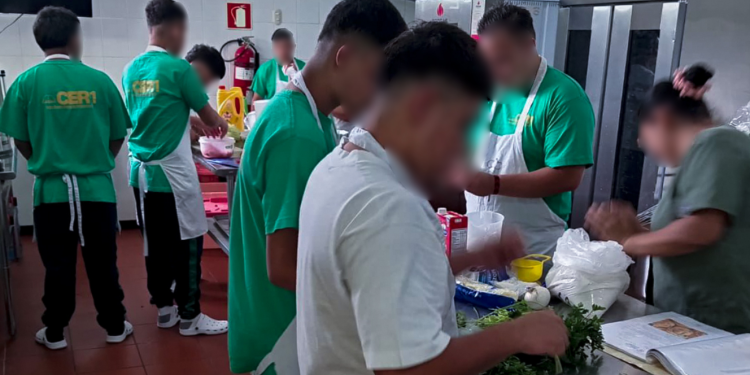 Casa Intermedia cumple 6 años de reinsertar exitosamente jóvenes a la sociedad