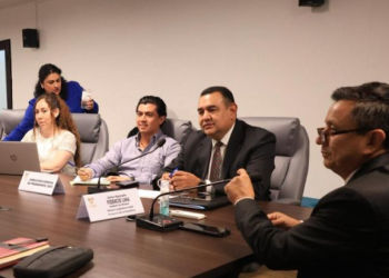 Director de la DGT respondió a solicitudes de transportistas de Alta Verapaz./Foto: DGT.