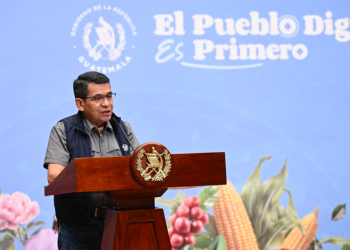 Ministro del CIV presenta plan de respuesta a emergencias ante la temporada de lluvias./Foto: Byron de la Cruz.