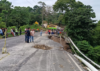 CIV atiende emergencia de conectividad en la ruta Cito Zarco en Retalhuleu./Foto: CIV.