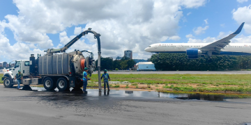 Aeropuerto Internacional La Aurora reestablece su operatividad en horario nocturno./Foto: DGAC.