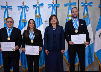 Adriana Ruano, Jean Pierre Brol y Jaime Viñals condecorados con la Orden Vicepresidencial