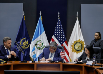 Estados Unidos y Guatemala firman acuerdo para la Fuerza de Tarea SAFE