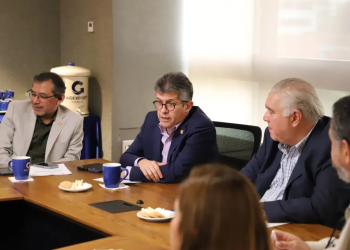 Ministerio de Salud compartió avances con representantes de empresas exportadoras. (Foto: MSPAS)