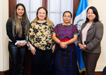 Ana Lopez y Mayda de León identificaron oportunidades de mejora para los CAIMUS./Foto: Seprem.