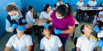 Realizaron jornada de fluorización en Santa Anta, Petén. (Foto: MSPAS)