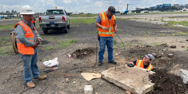 CIV trabaja en el mejoramiento del sistema eléctrico del AILA./Foto: CIV.