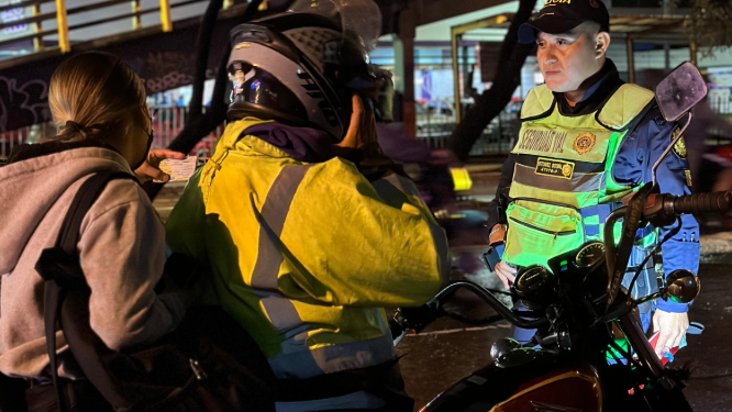 Tránsito de la PNC impone más de 70 multas por carreras clandestinas