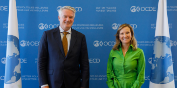 BCIE destaca su liderazgo en Finanzas Sostenibles y Transparencia en París