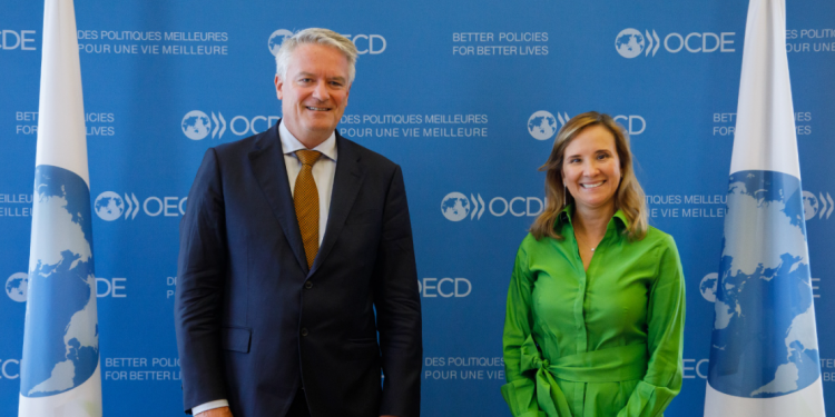 BCIE destaca su liderazgo en Finanzas Sostenibles y Transparencia en París