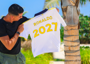Cristiano Ronaldo renueva con el Al Nassr hasta 2027