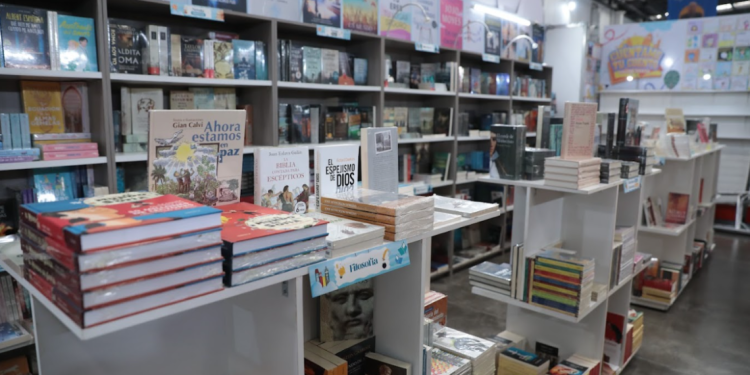 Veinte autores españoles estarán presentes en la Feria del Libro de Guatemala