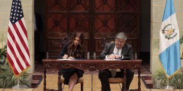 Gobiernos de Guatemala y Estados Unidos suscriben acuerdo en materia de seguridad