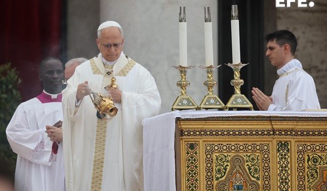 El papa León XIV encabezó este domingo la procesión por la festividad del Corpus Chisti