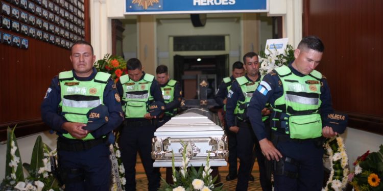 David Marroquín Valdez tenía 32 años y más de una década de servicio en la PNC. / Foto: PNC