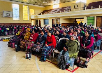 Entrega de estipendio a comadronas del municipio de Totonicapán según Acuerdo 4-2025