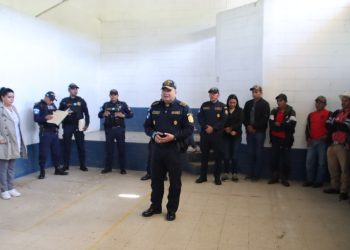 El Director General, David Estuardo Custodio Boteo, realizó una visita oficial a varias comunidades de San Pedro Pinula, Jalapa. / Foto: PNC