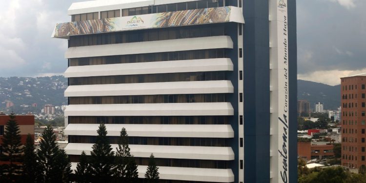 El Inguat considera inaceptable la utilización de recursos institucionales en atividades agenas a los asuntos oficiales.