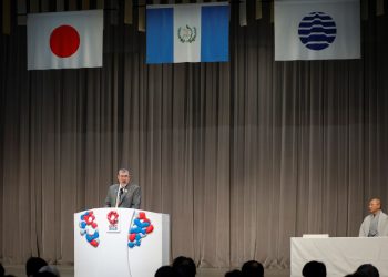 El presidente Bernardo Arévalo, durante su participación en el Día de Guatemala en la EXpo 2025 OSAKA, Japón.