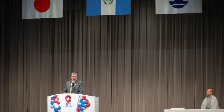 El presidente Bernardo Arévalo, durante su participación en el Día de Guatemala en la EXpo 2025 OSAKA, Japón.