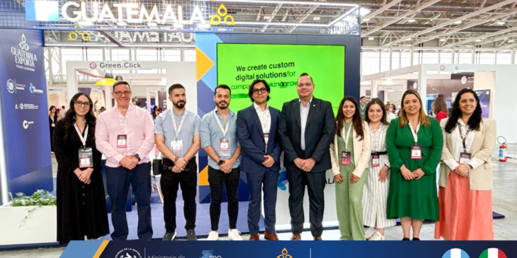 Empresas guatemaltecas participan en Feria Tecnológica en Italia