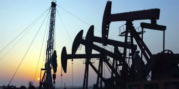 El petróleo de Texas sufre su mayor caída semanal en más de dos años