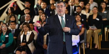 Presidente nombra a titular y suplente para Directorio de Competencia