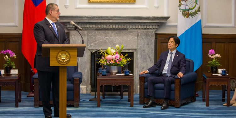 “Redireccionar” la relación con China (Taiwán) hacia una nueva etapa más provechosa