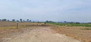 Para garantizar la inhabilitación de las pistas, se utilizaron explosivos que generaron cráteres sobre la superficie de rodadura. / Foto: Ejército