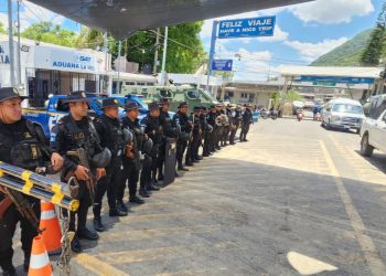 Las autoridades guatemaltecas mantienen comunicación y coordinación directa con el Ejército mexicano. A través de patrullajes conjuntos./ Foto: PNC