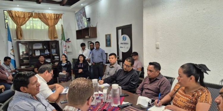 Verifican avances de obras clave que impulsan el desarrollo en Panajachel, Sololá