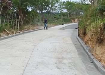 Vecinos del municipio de la Unión, Zacapa, cuentan con mejoramiento de camino rural