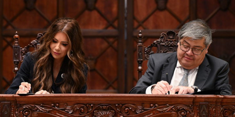 Guatemala y Estados Unidos firman memorándum de entendimiento en seguridad. / Foto: Byron de la Cruz.