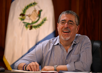 Presidente anima a la selección nacional previo al partido contra República Dominicana. / Foto: Archivo.