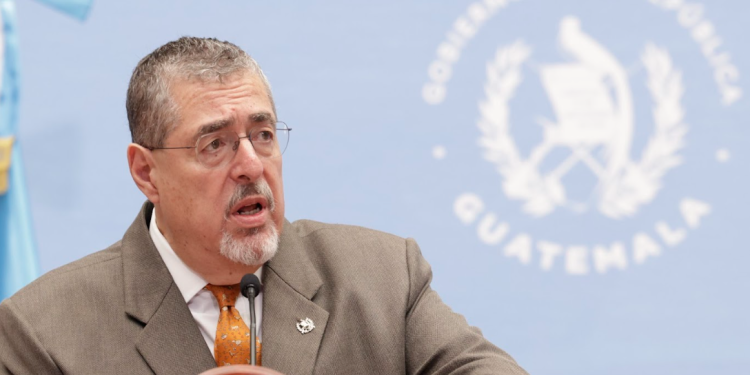 Presidente Arévalo en La Ronda. / Foto: Dickéns Zamora.