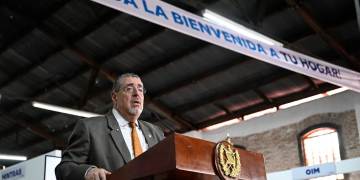 Presidente Bernardo Arévalo en inauguración del Centro de Atención y Registro para Personas Migrantes Guatemaltecas Retornadas. / Foto: Byron de la Cruz.