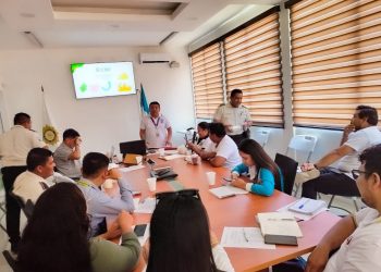 Reunión interinstitucional por la niñez y adolescencia en Petén