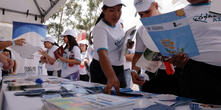 Más de 200 guatemaltecos participaron en la caminada “ Corazones Unidos por la Libertad”
