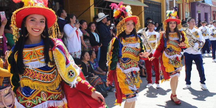 El Valle de la Felicidad celebra su feria titular en honor a Santiago Apóstol